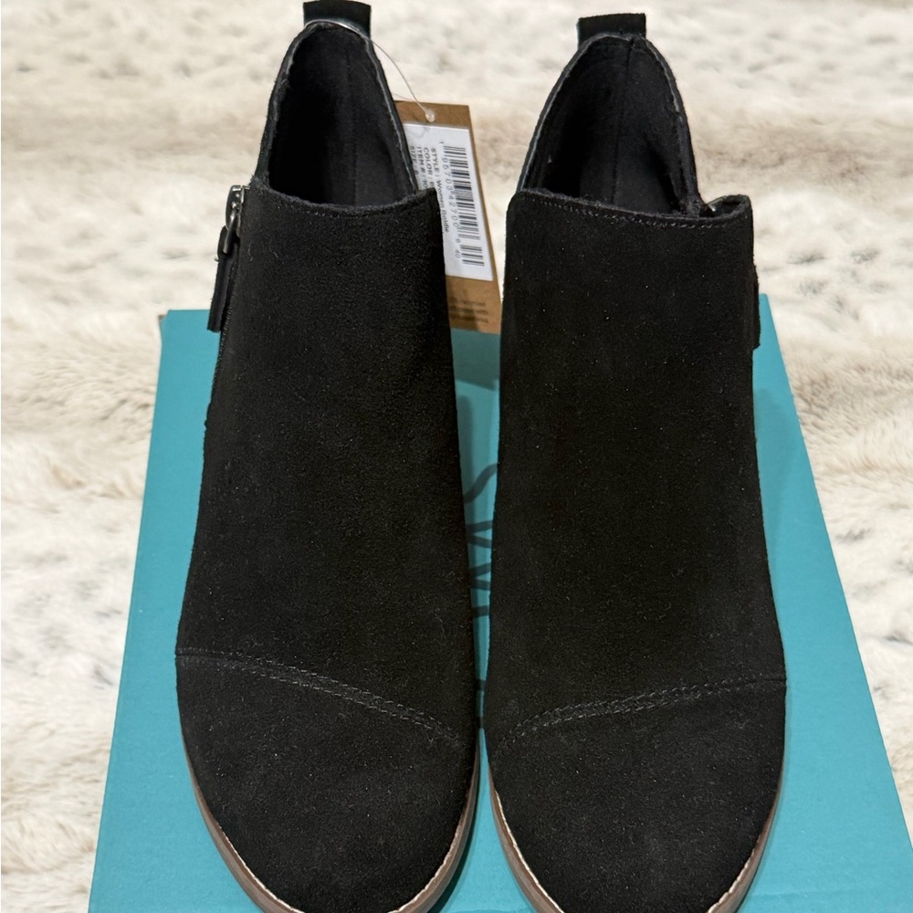 Toms Black Ankle Goldie Booties with Brown Heel Size 8 - Picture 2 of 5
